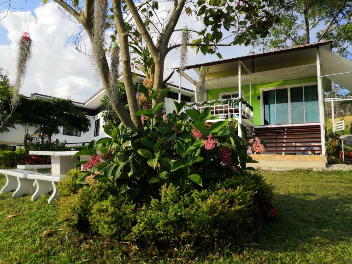 บ้านปลายฝัน Baanplaifun Ban Huai Phai Esterno foto